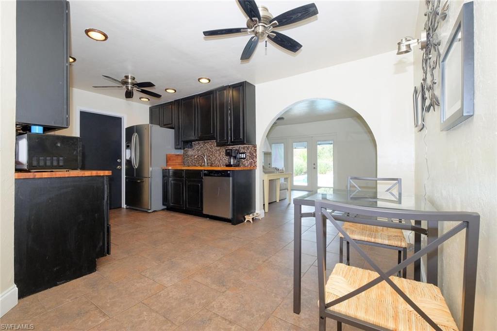 VILLA RIVER ESTATES - Residential