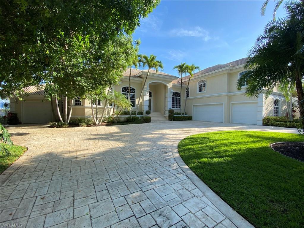AQUALANE SHORES - Residential