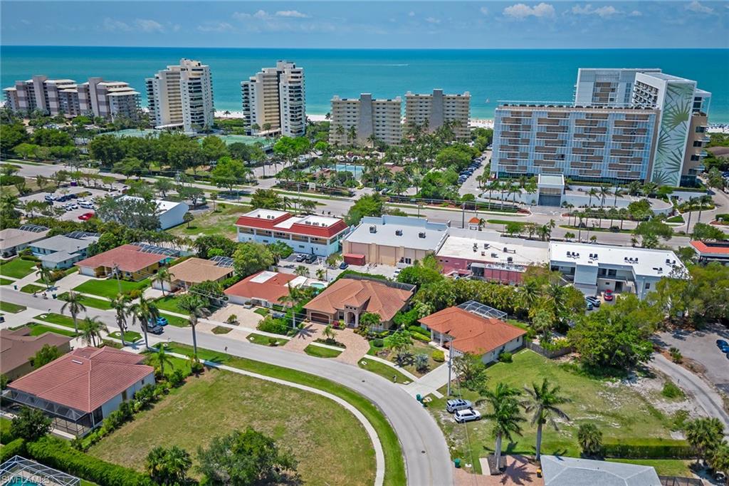 MARCO BEACH - Residential
