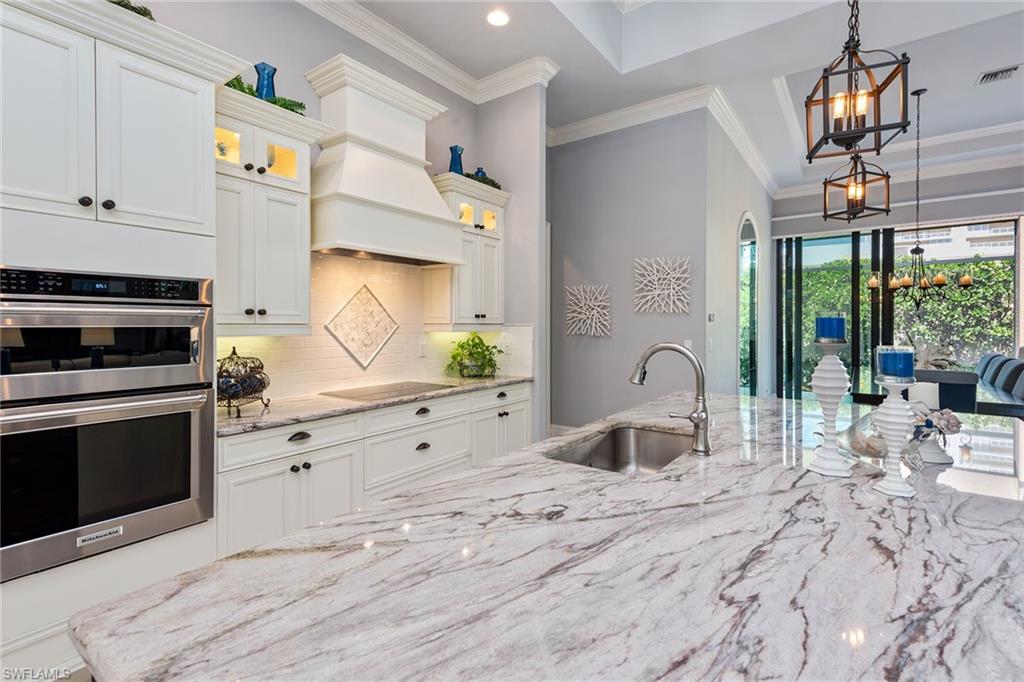 MARCO BEACH - Residential