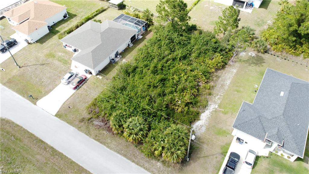 LEHIGH ACRES - Land