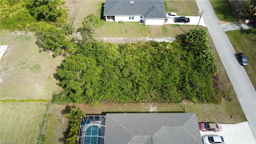 LEHIGH ACRES - Land