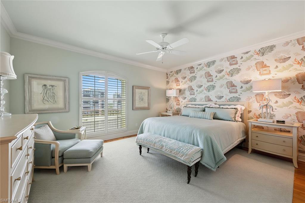 WINDSOR AT BAY COLONY - Residential