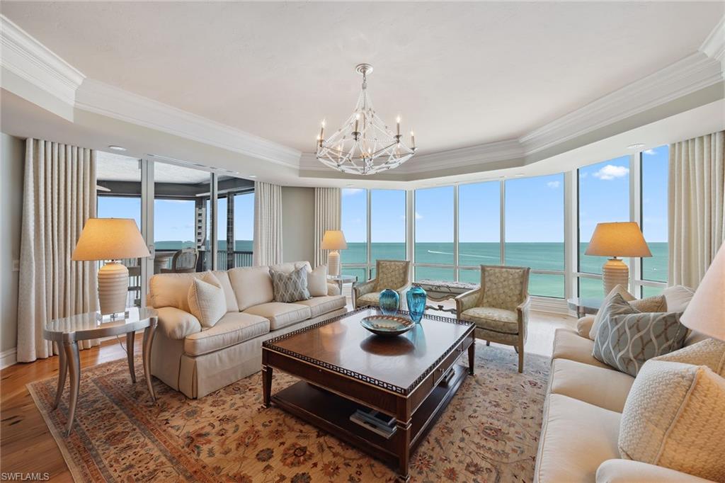 WINDSOR AT BAY COLONY - Residential