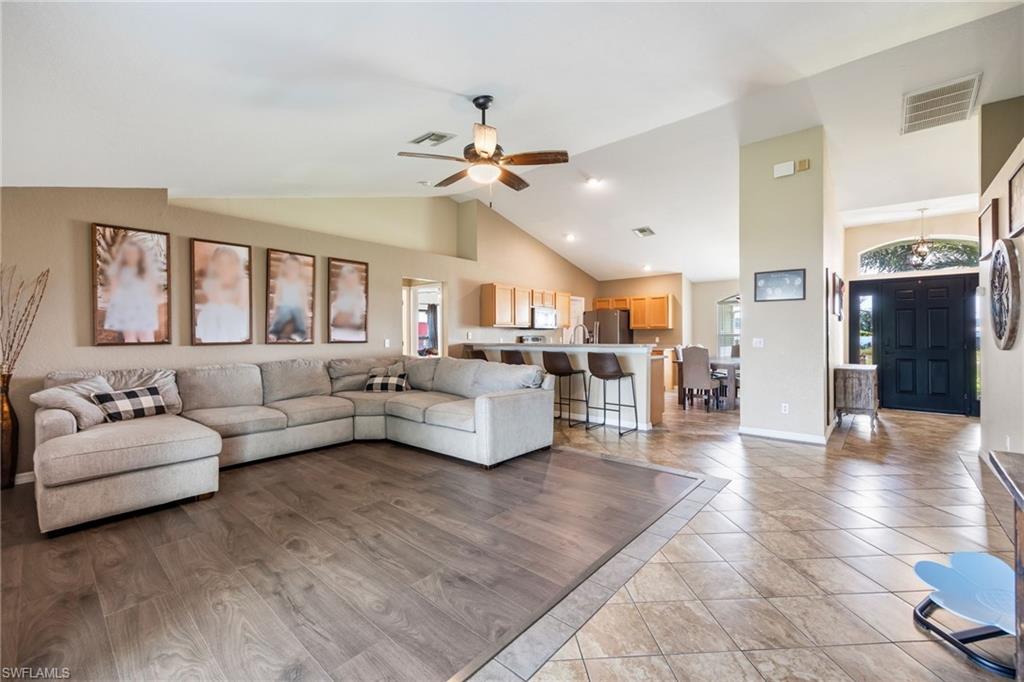 CAPE CORAL - Residential