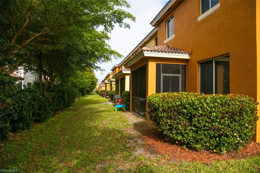 COPPER OAKS - Residential