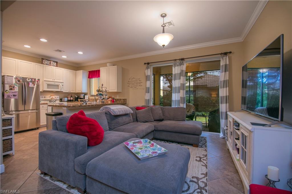 COPPER OAKS - Residential