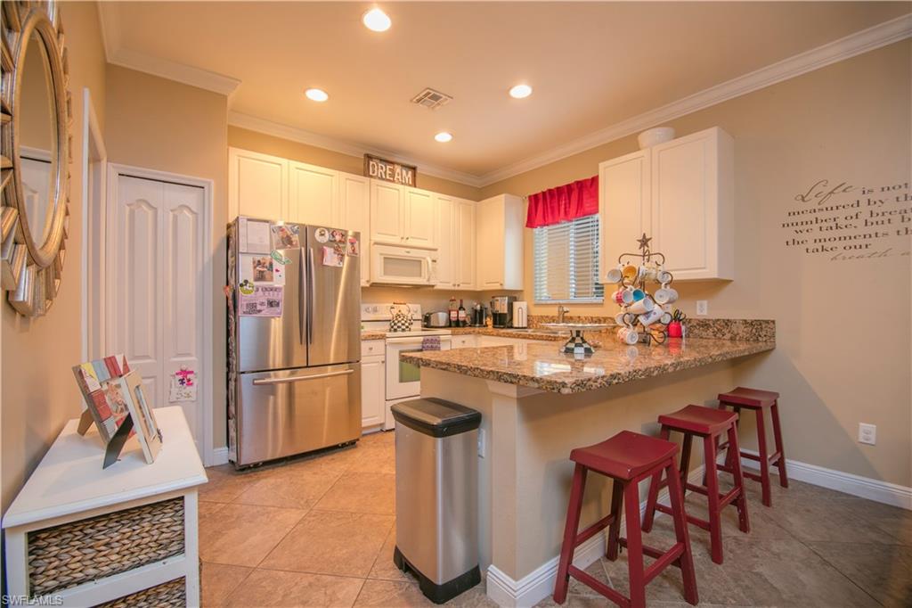 COPPER OAKS - Residential