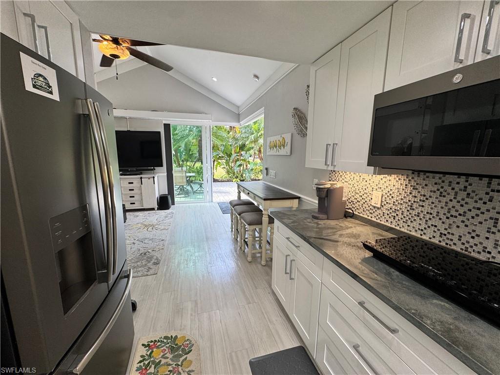 RIVERBEND MOTORCOACH RESORT - Land