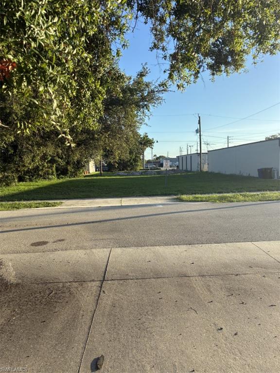 PALMLEE PARK - Land