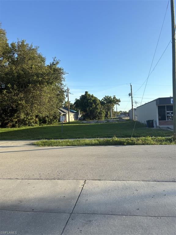 PALMLEE PARK - Land