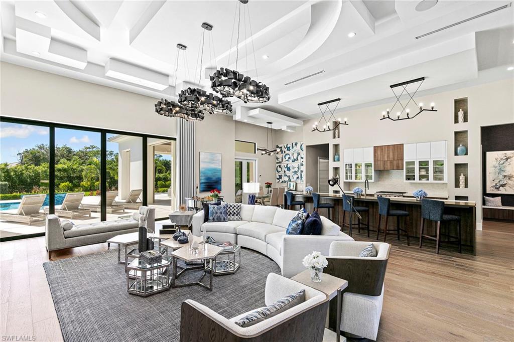 PINE RIDGE - Residential