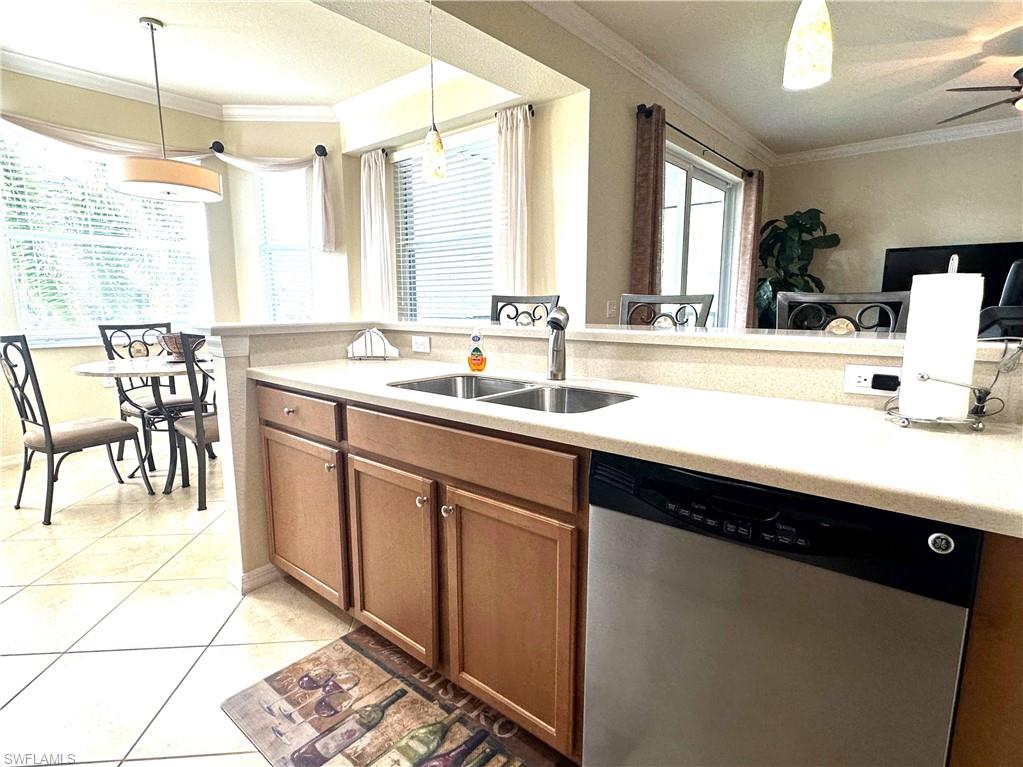 TERRACE - Residential Lease