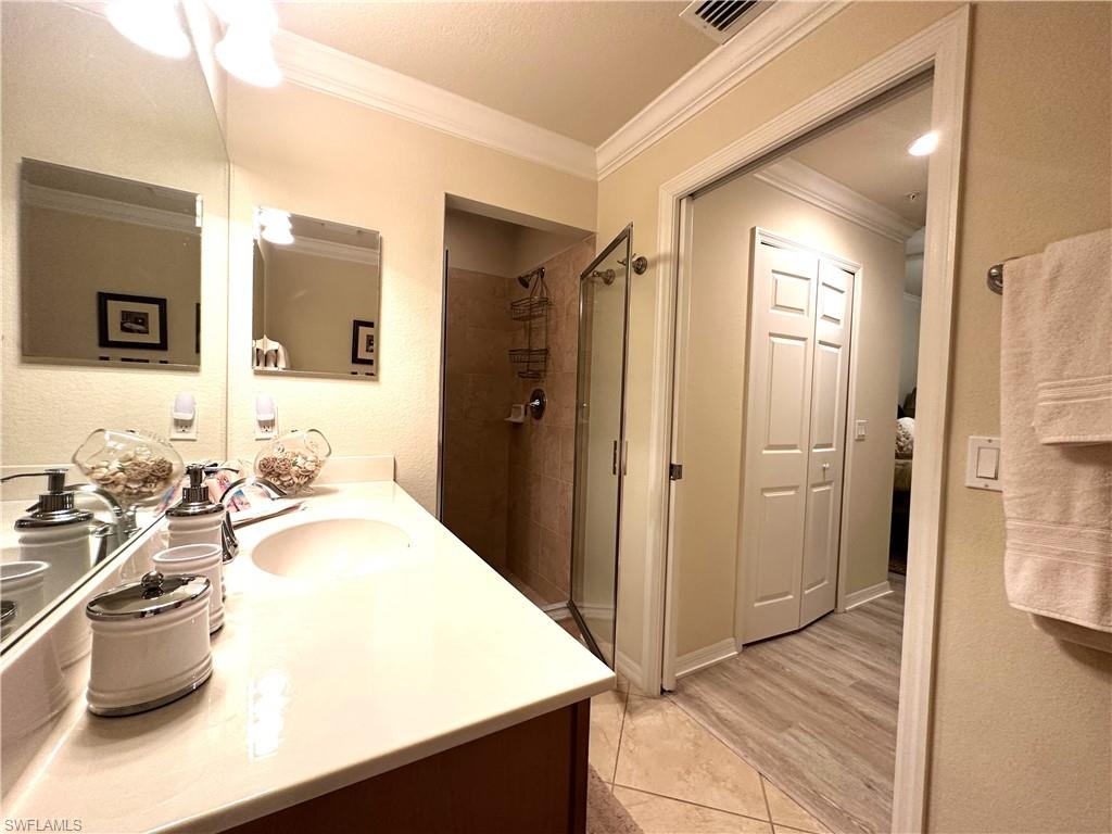 TERRACE - Residential Lease