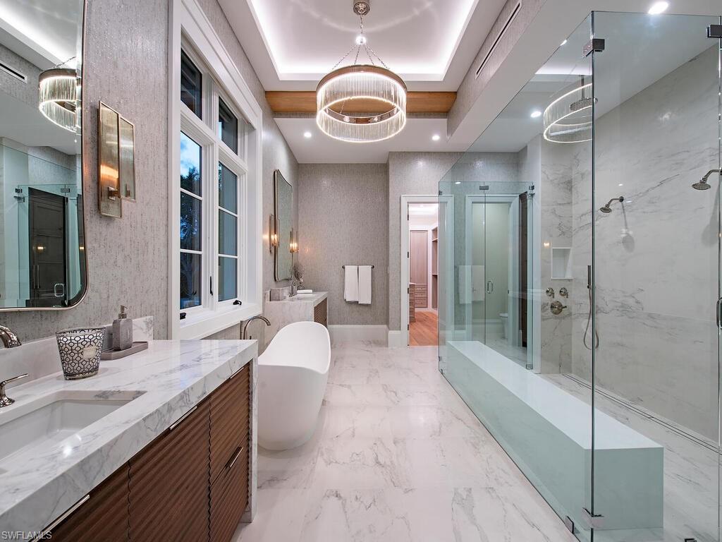 AQUALANE SHORES - Residential