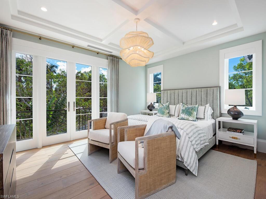 AQUALANE SHORES - Residential