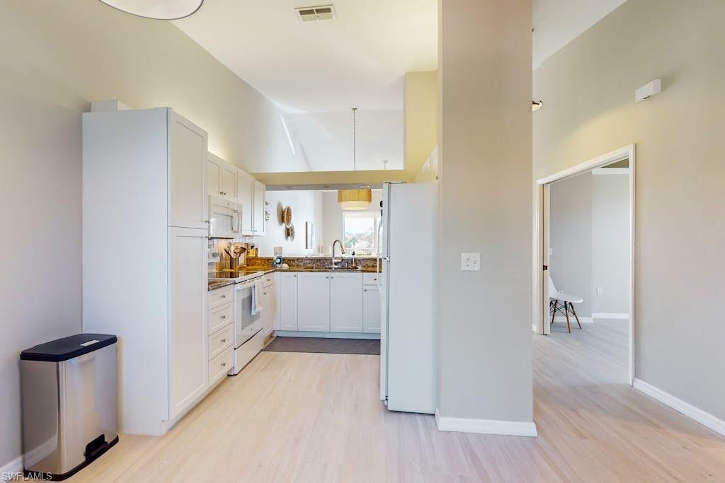 SHERWOOD - Residential Lease