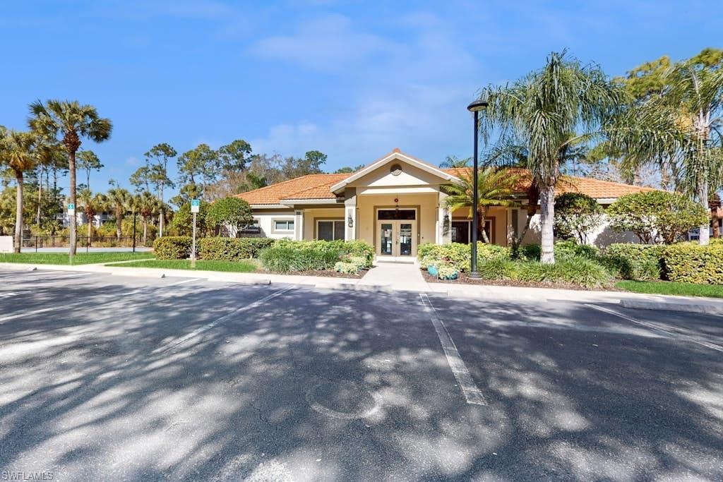 SHERWOOD - Residential Lease