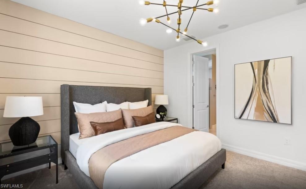 HAMPTON LAKES - Residential