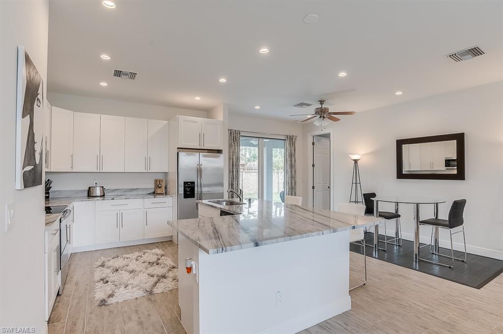 SANDY HOLLOW - Residential