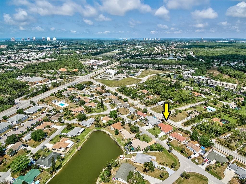 SANDY HOLLOW - Residential