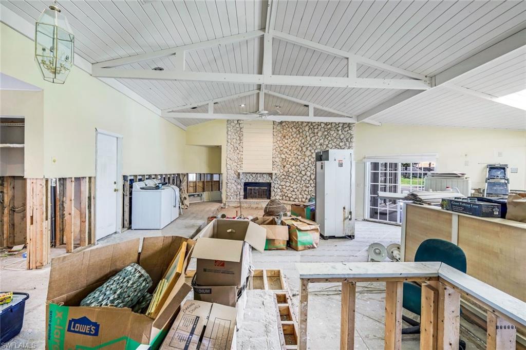 BONITA FARMS - Residential