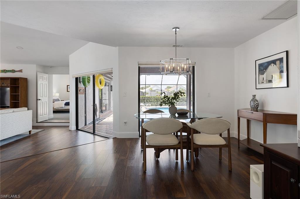 LAKE CLUB VILLAS - Residential