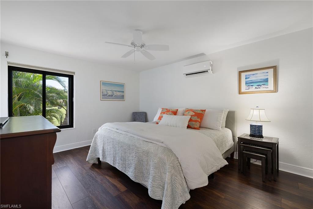 LAKE CLUB VILLAS - Residential