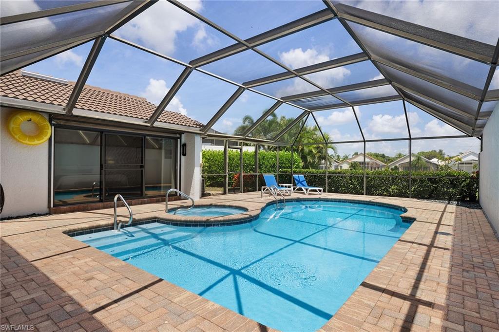 LAKE CLUB VILLAS - Residential