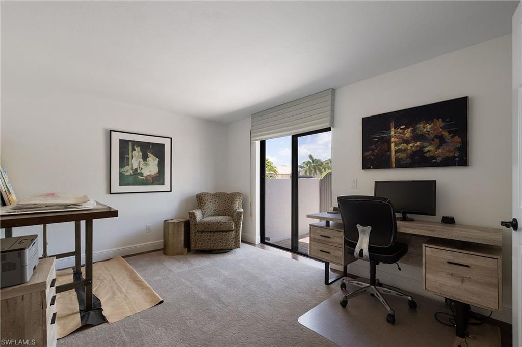 LAKE CLUB VILLAS - Residential