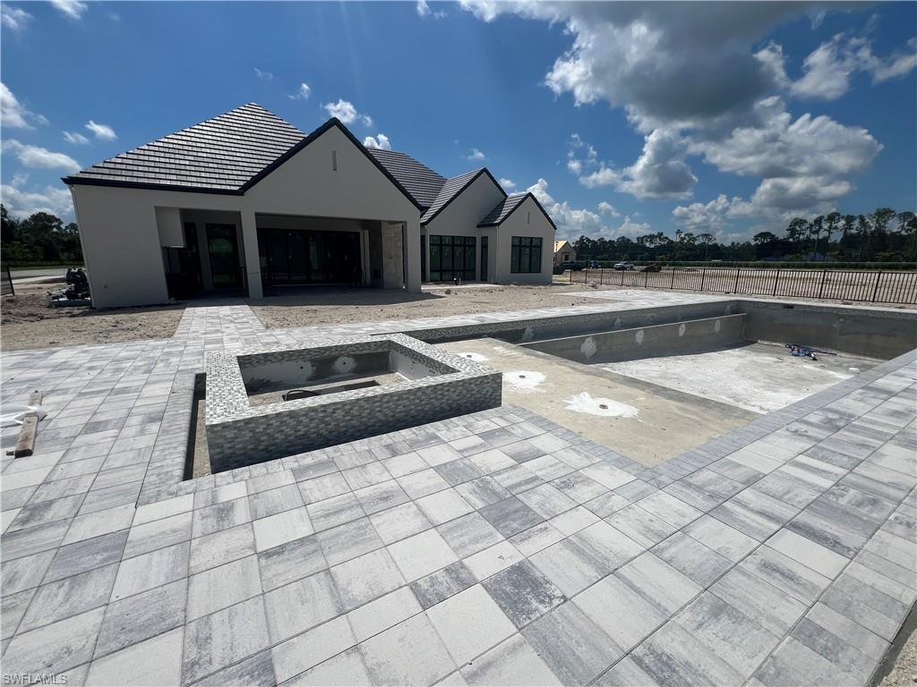 OPUS STONE - Residential