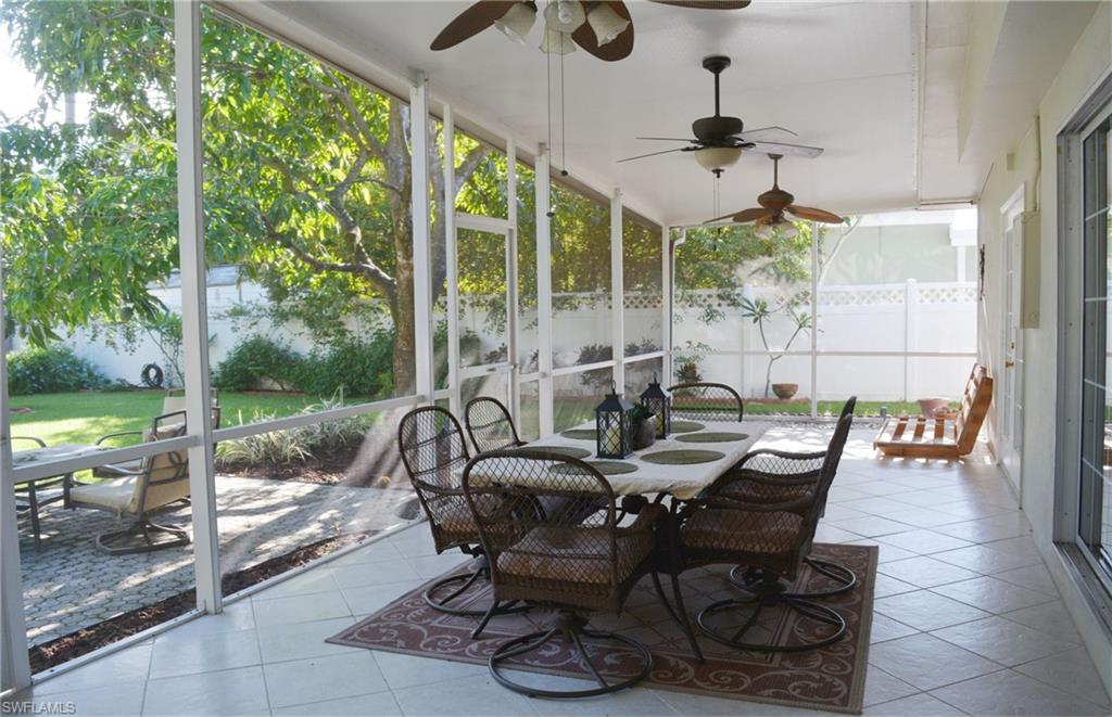 PALM GARDENS - Residential