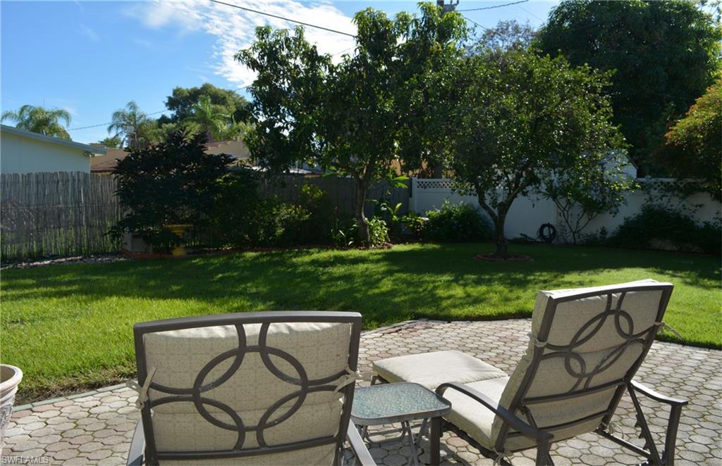 PALM GARDENS - Residential