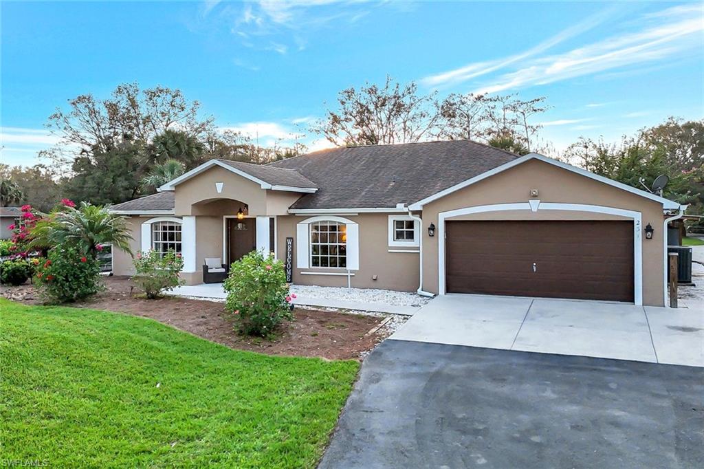 GOLDEN GATE ESTATES - Residential