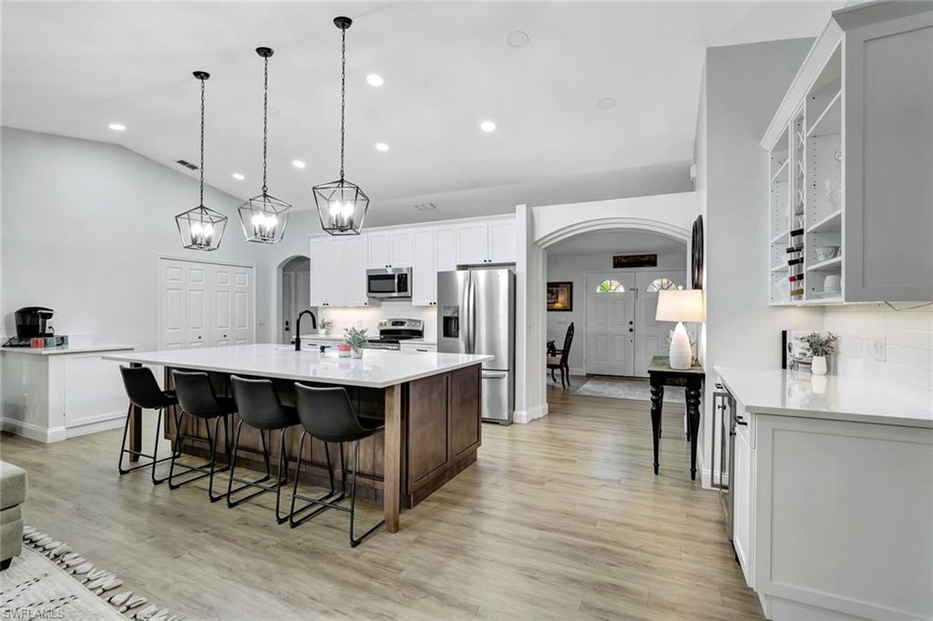 GOLDEN GATE ESTATES - Residential