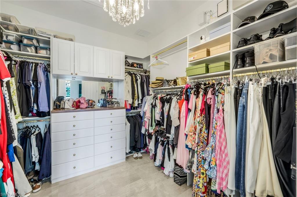 WOODMONT - Residential Lease