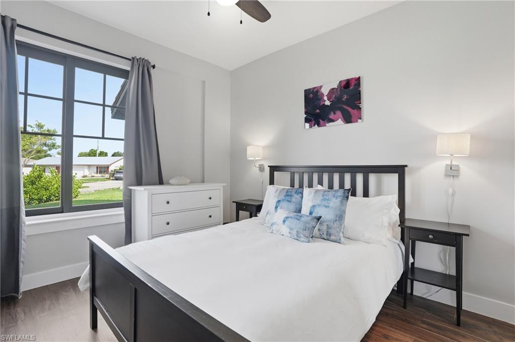 NAPLES TWIN LAKES - Residential