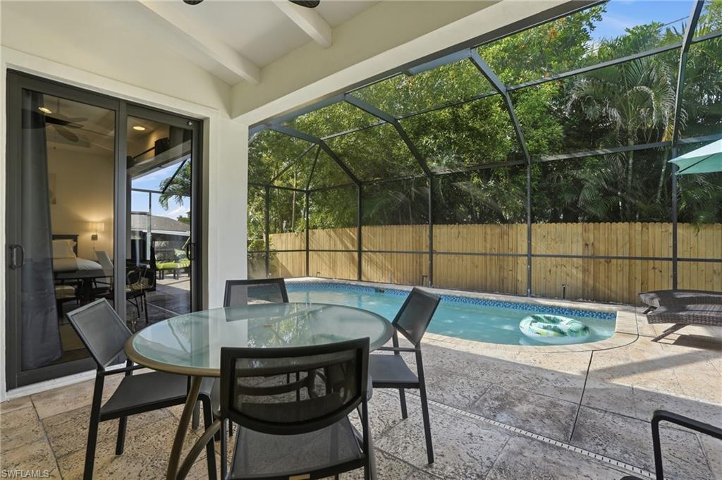 NAPLES TWIN LAKES - Residential