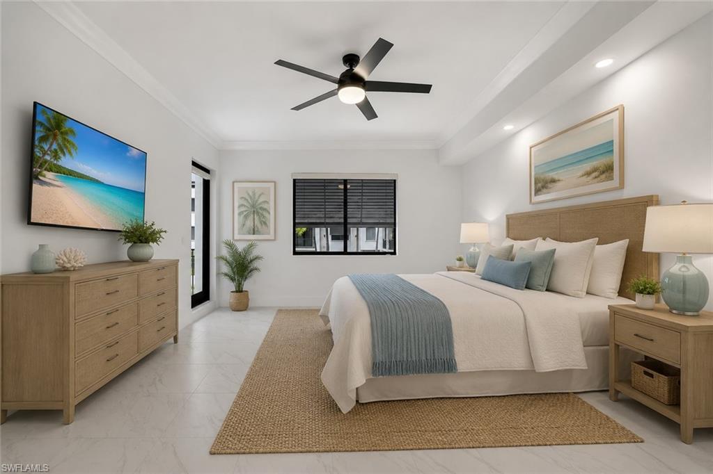 NAPLES SQUARE - Residential