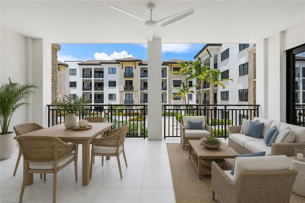 NAPLES SQUARE - Residential