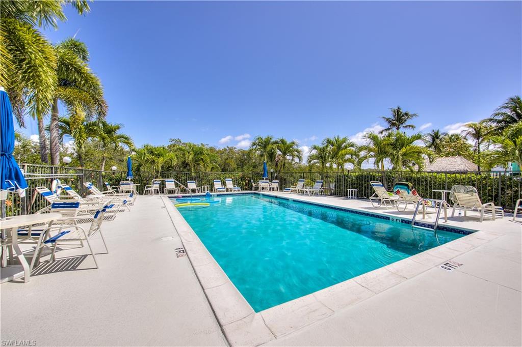 BONITA BEACH PLANTATION HOUSE - Residential