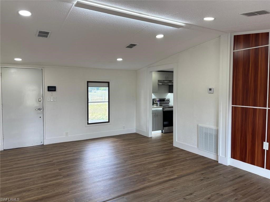 MONTURA RANCH ESTATES - Residential