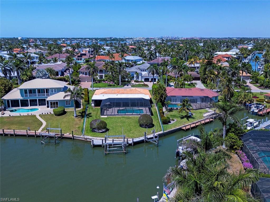 ROYAL HARBOR - Residential