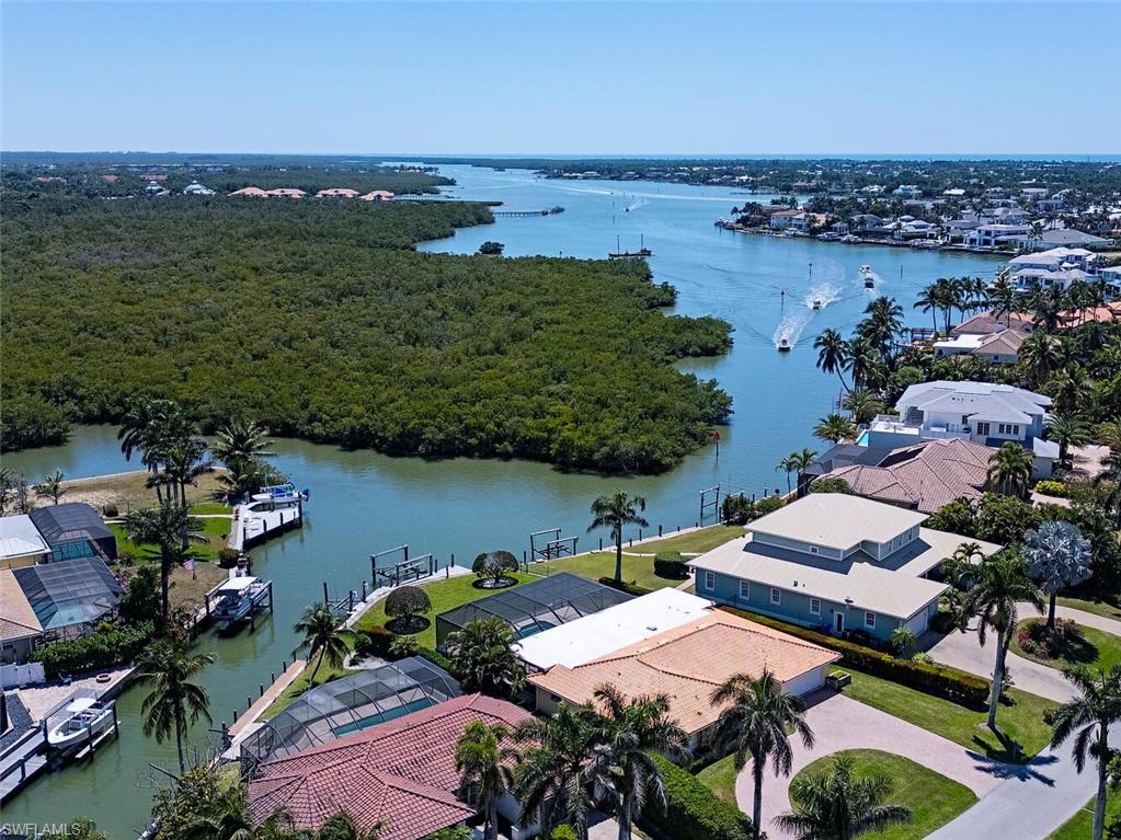 ROYAL HARBOR - Residential