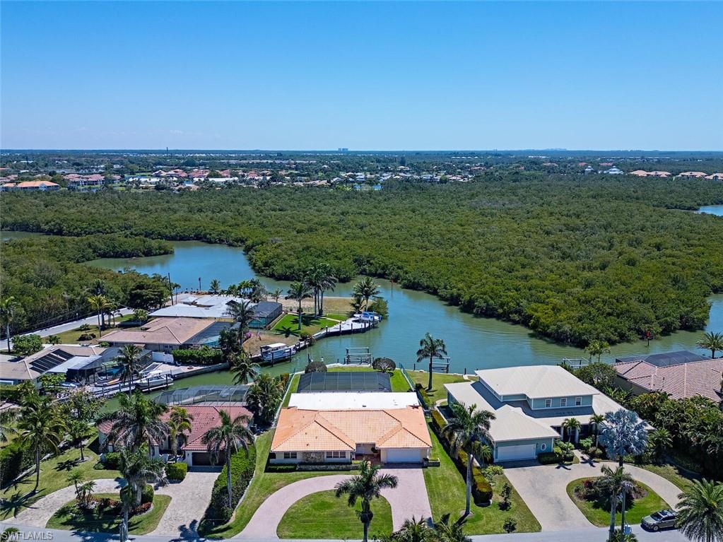 ROYAL HARBOR - Residential