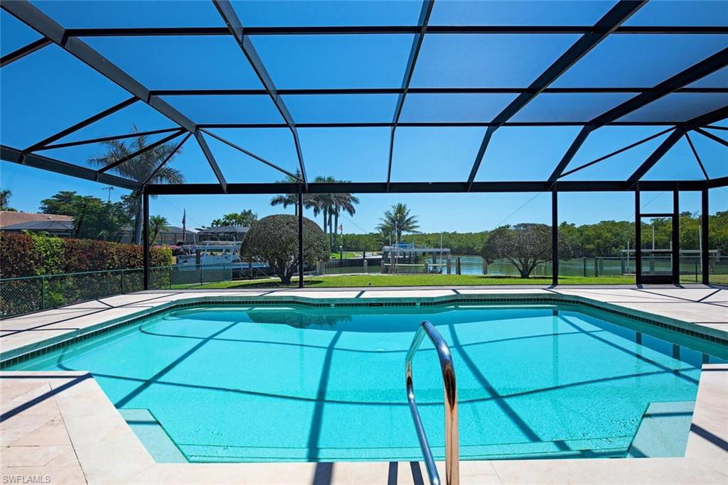 ROYAL HARBOR - Residential