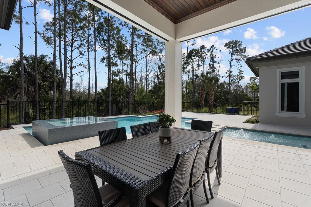 QUAIL WEST - Residential