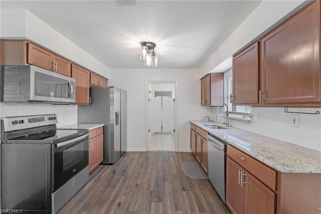 PORT CHARLOTTE - Residential