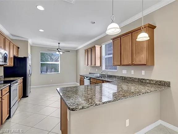 MOODY RIVER ESTATES - Residential Lease