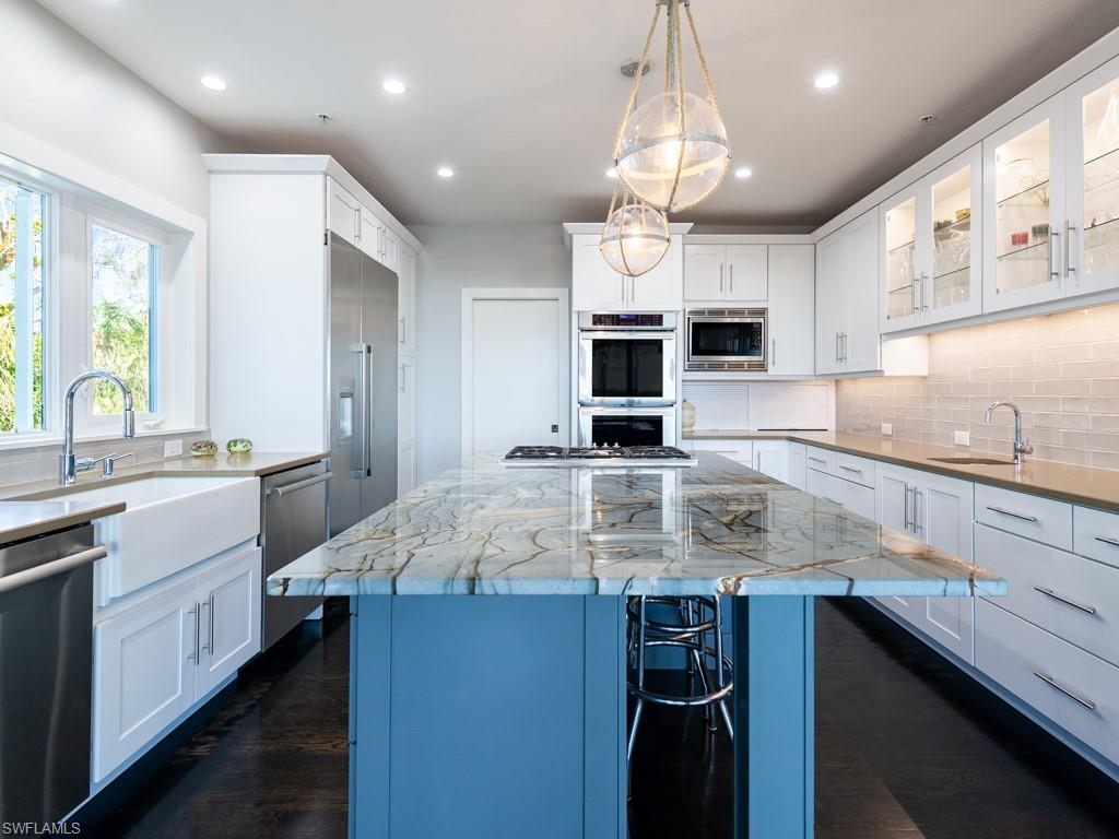 METES AND BOUNDS - Residential